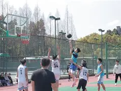 开云新版App下载-强队在比赛中势不可挡,夺得锦标赛冠军英文